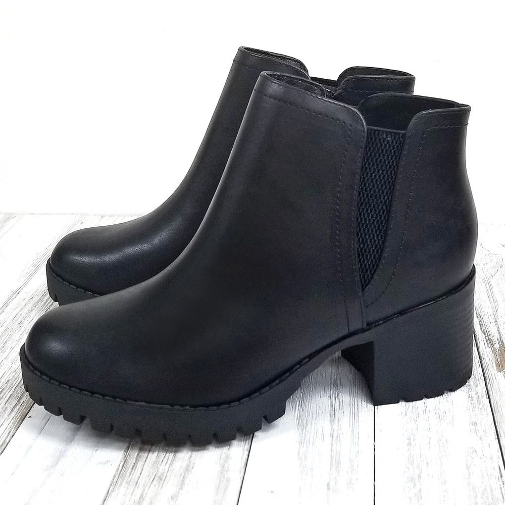 New Black Chelsea Lug Combat Ankle Boots Booties